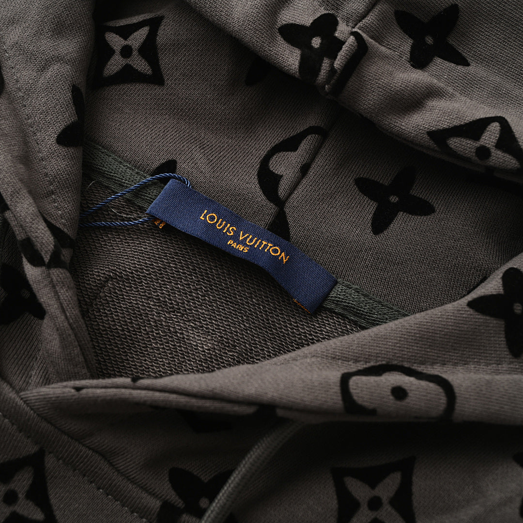 Louis Vuitton Trendy Sweatshirt